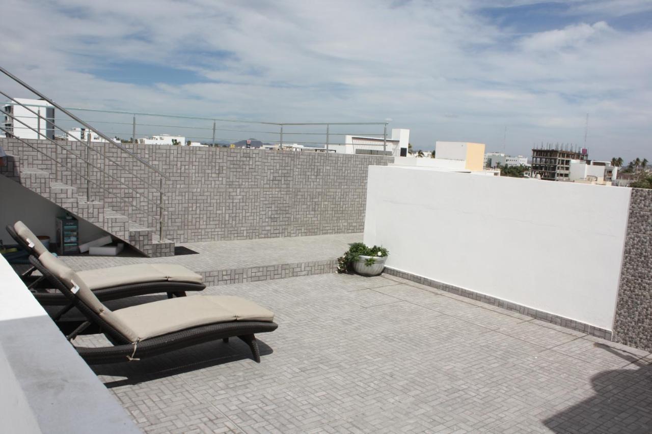 מזטלן 2Br/2Ba Condo 1 Block To Ocean! - Unit #5 מראה חיצוני תמונה